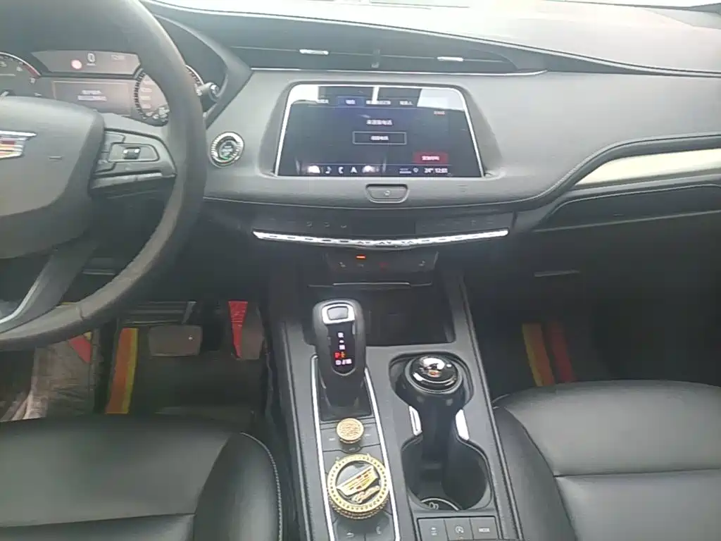 Cadillac XT4 — миниатюра 13