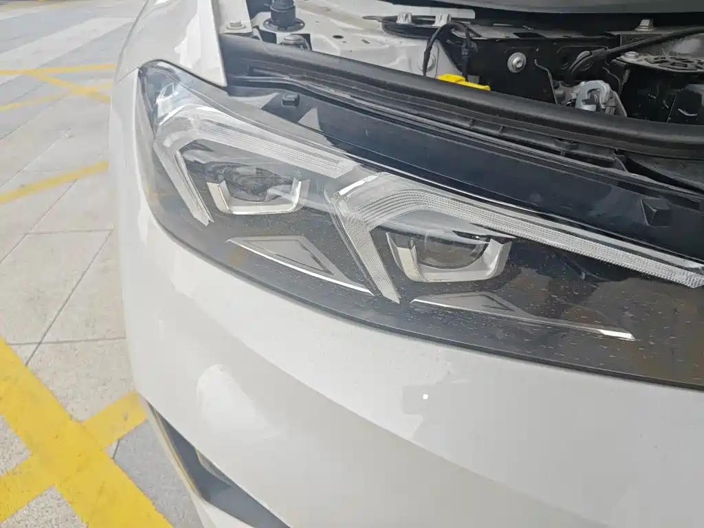 BMW i3 — миниатюра 7