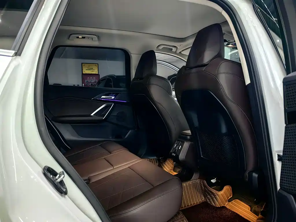 BMW X1 — миниатюра 8