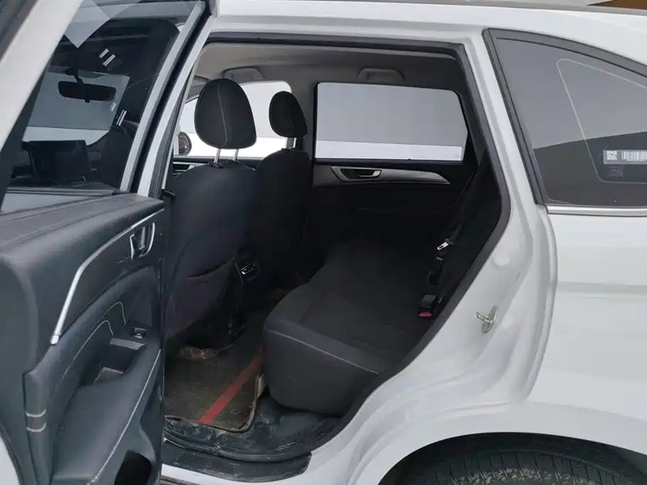 Haval M6 — миниатюра 11