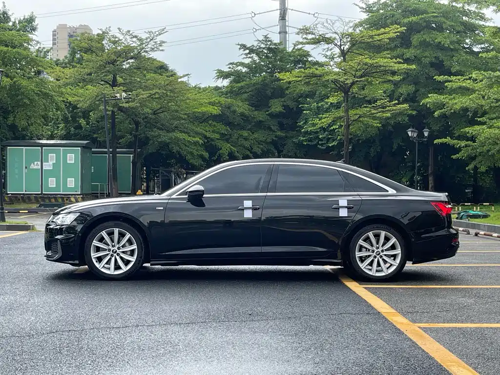 Audi A6L — миниатюра 7