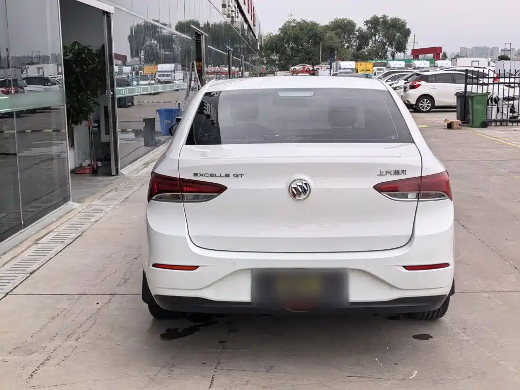 Buick Excelle — миниатюра 11