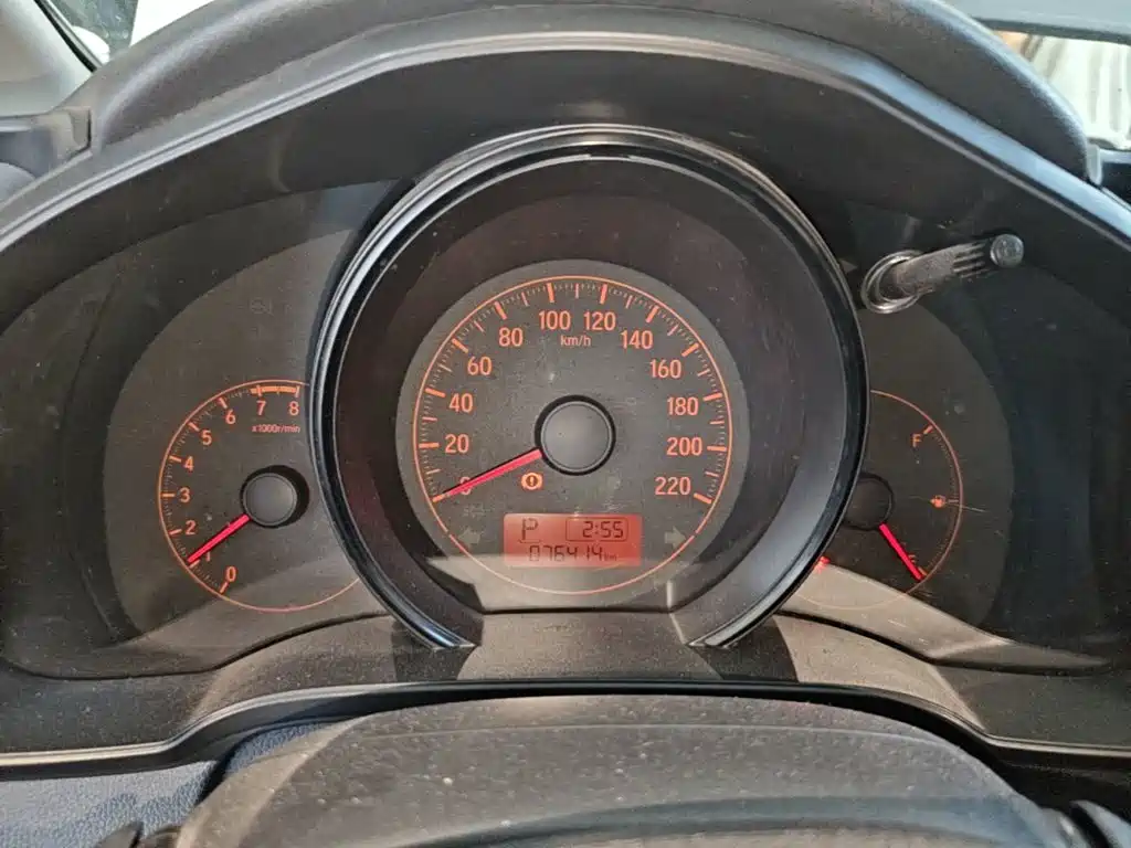 Honda Fit — миниатюра 12