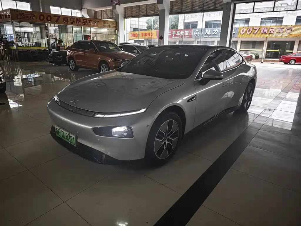 XPeng P7