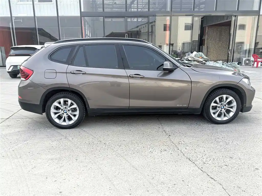 BMW X1 2013 sDrive18i Fashion