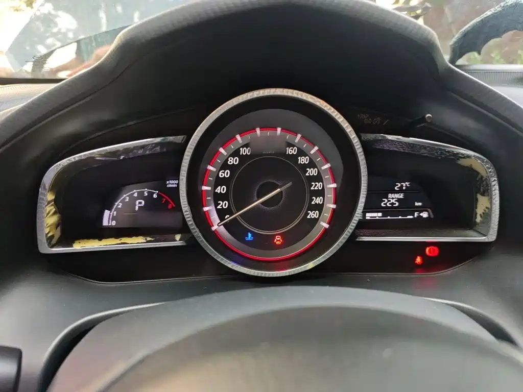 Mazda 3 Axela — миниатюра 4
