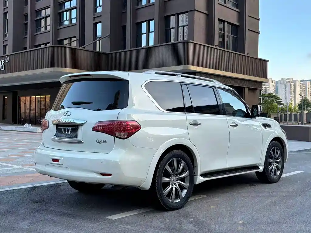 Infiniti QX — миниатюра 12