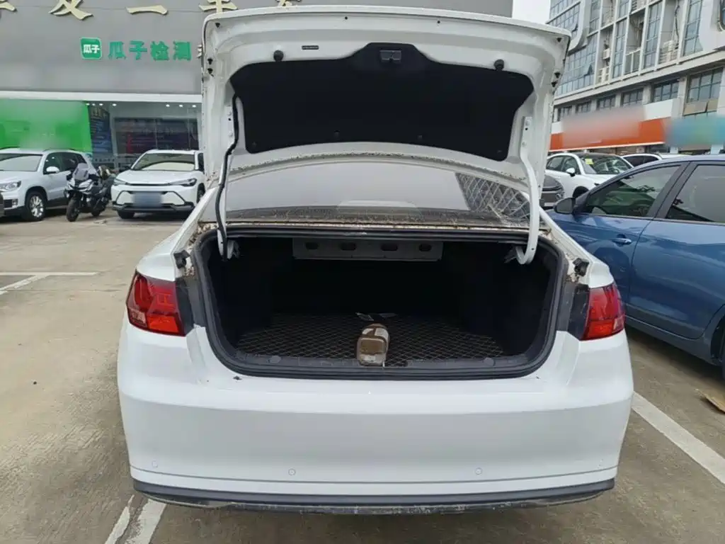 Geely Emgrand GL — миниатюра 19