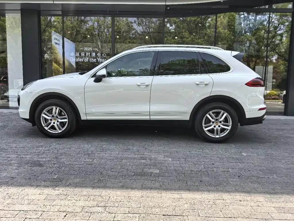 Porsche Cayenne 2016 Cayenne 3.0T