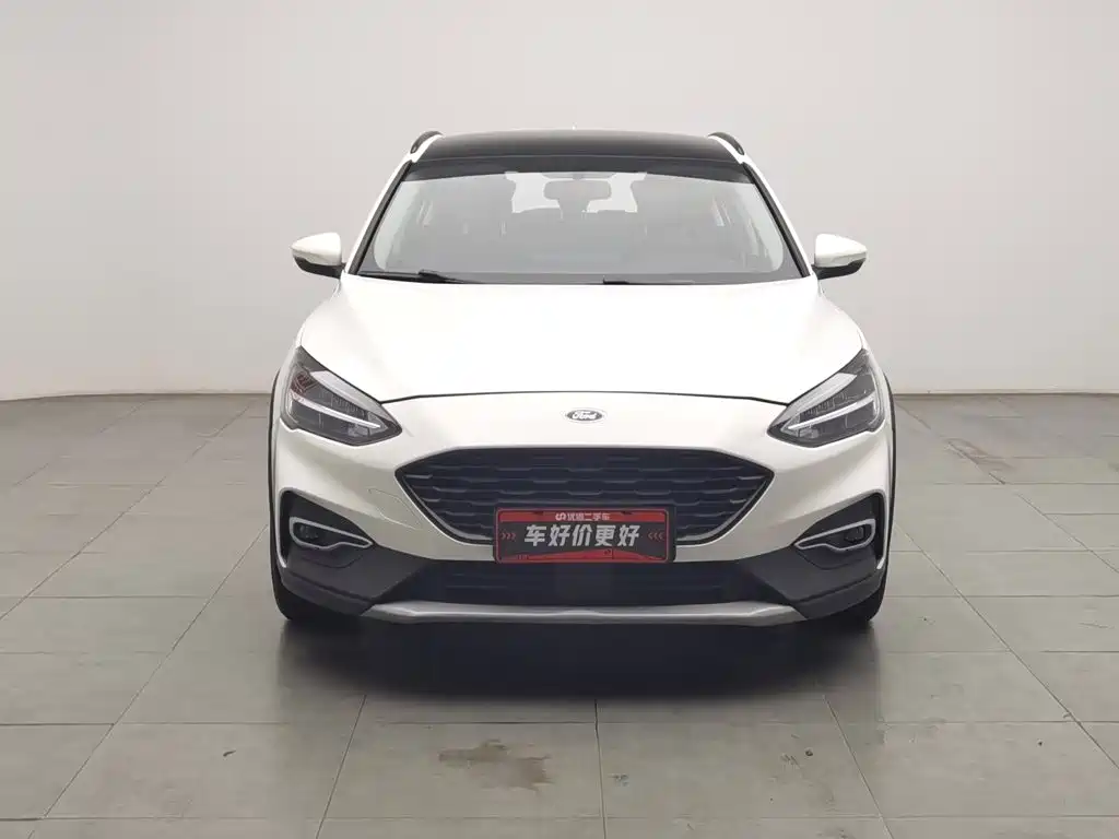 Ford Focus Active — миниатюра 3