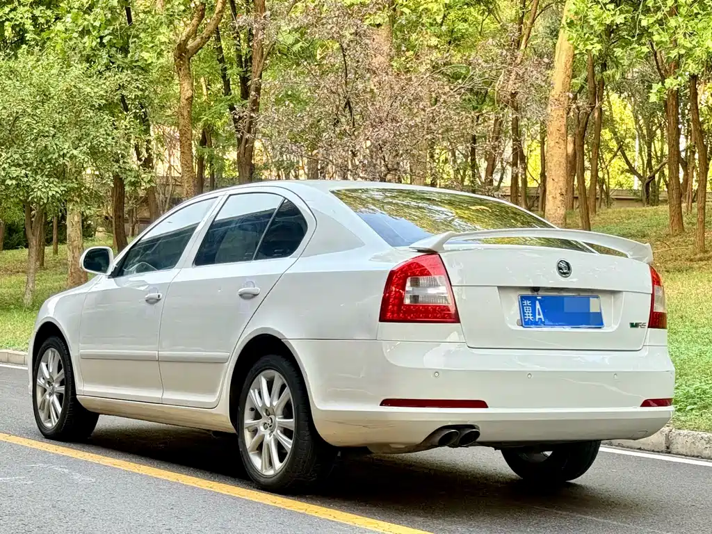Skoda Octavia — миниатюра 4