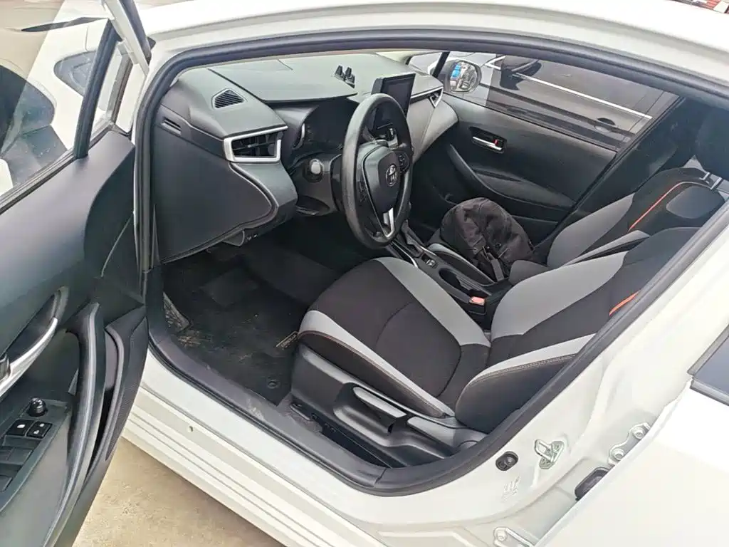Toyota Corolla — миниатюра 16
