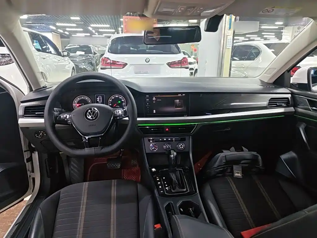 Volkswagen Lavida — миниатюра 10