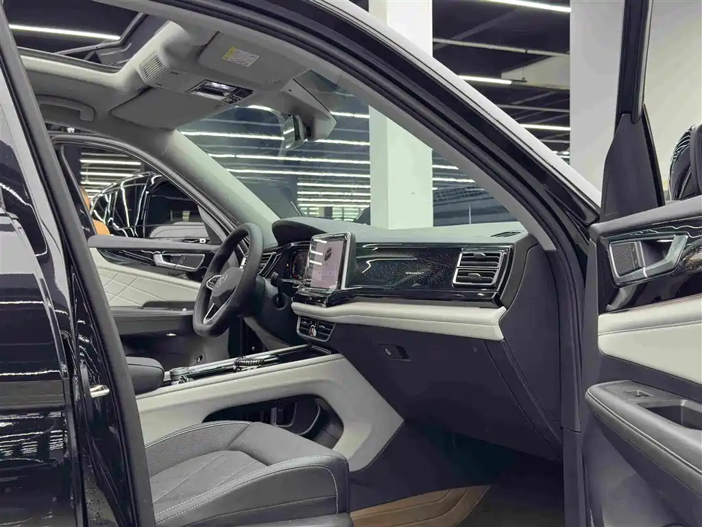 Volkswagen Teramont — миниатюра 10