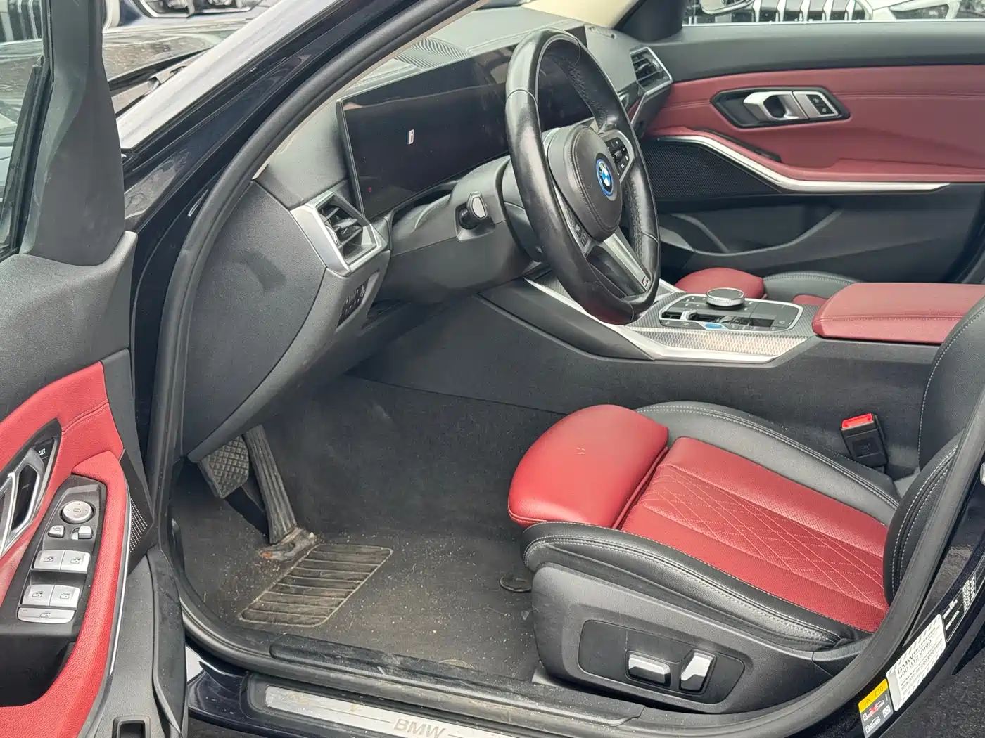 BMW i3 2022 Черный из Китая