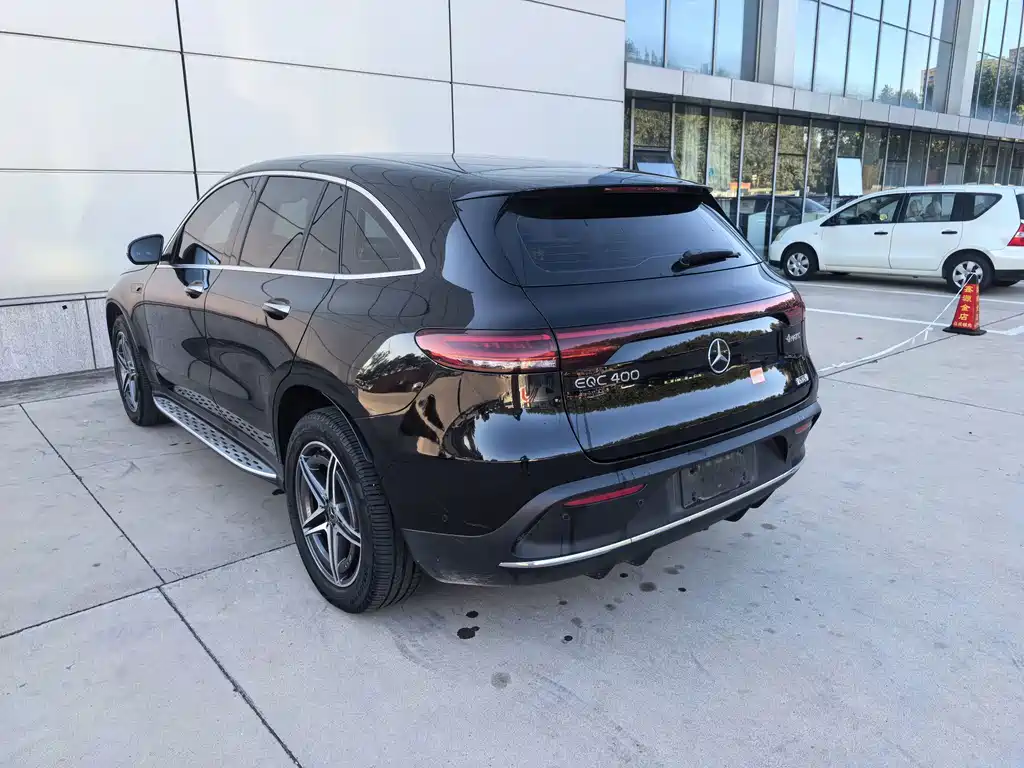Mercedes-Benz EQC — миниатюра 6