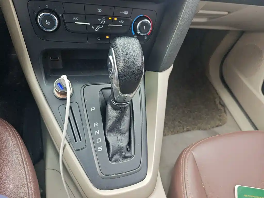 Ford Focus — миниатюра 10