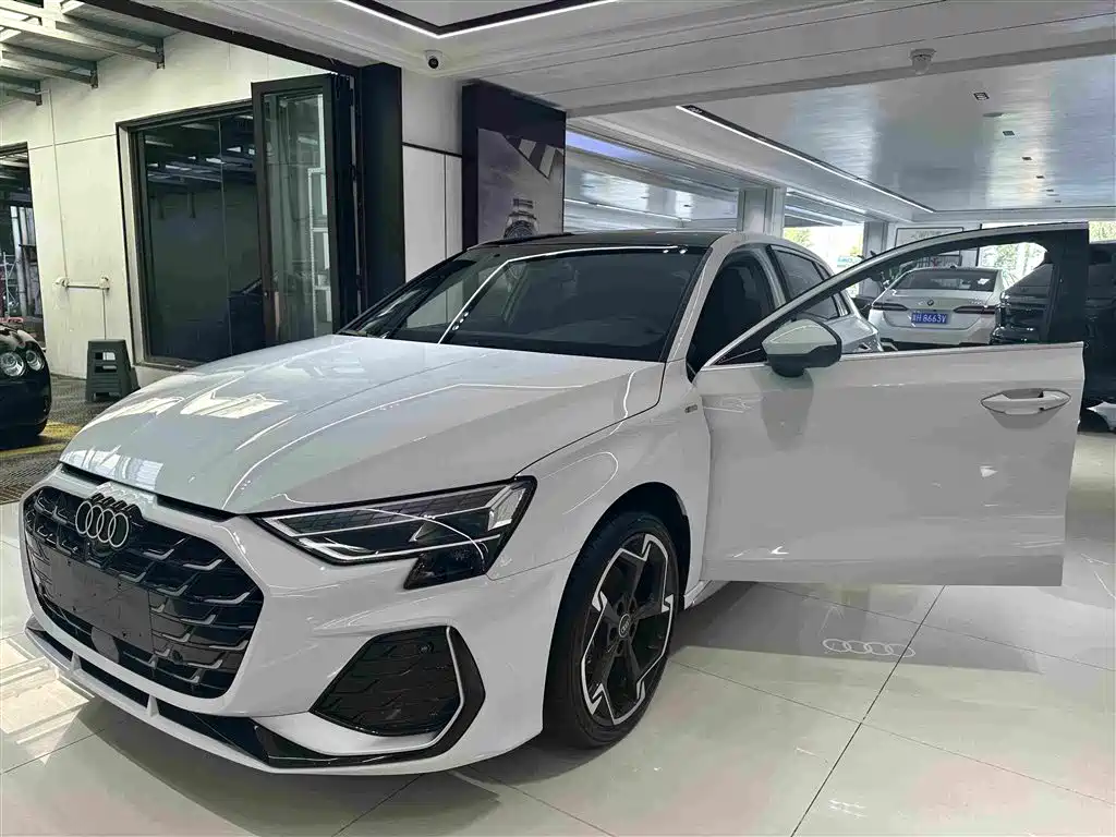 Audi A3 — миниатюра 5