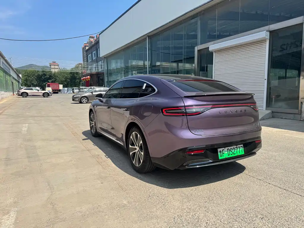 Luxeed R7 2024 802km Max