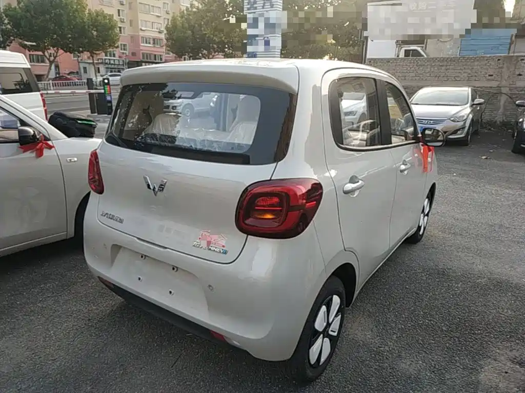 Wuling MINIEV — миниатюра 7