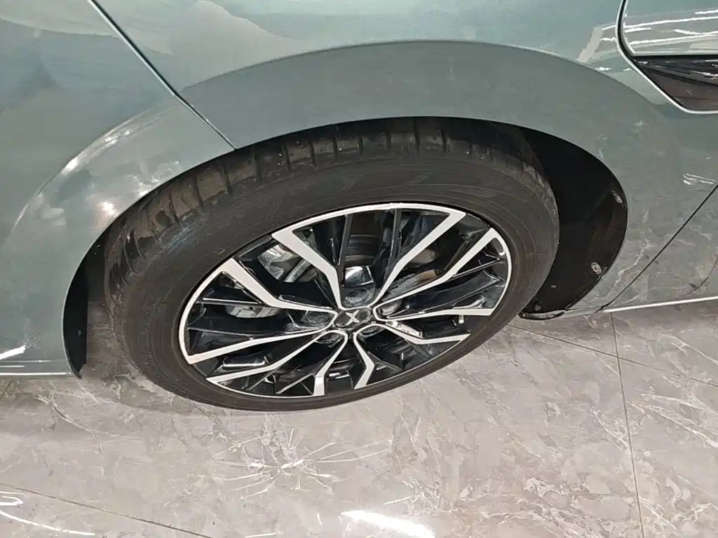 XPeng P5 — миниатюра 23