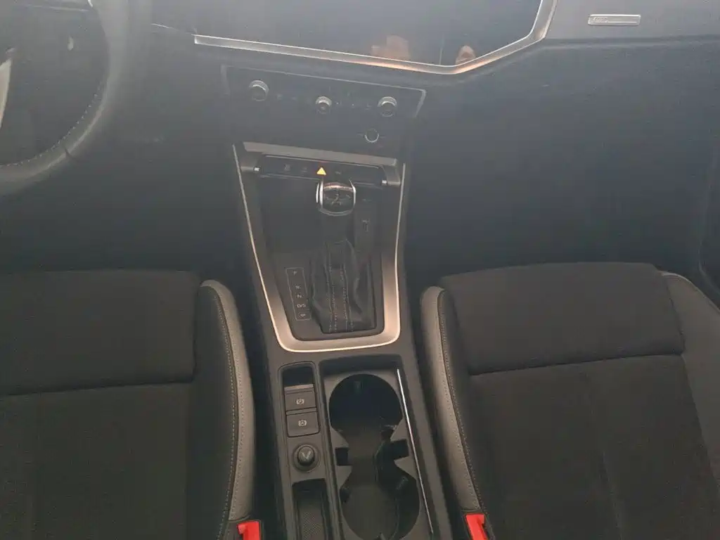 Audi Q3 — миниатюра 14