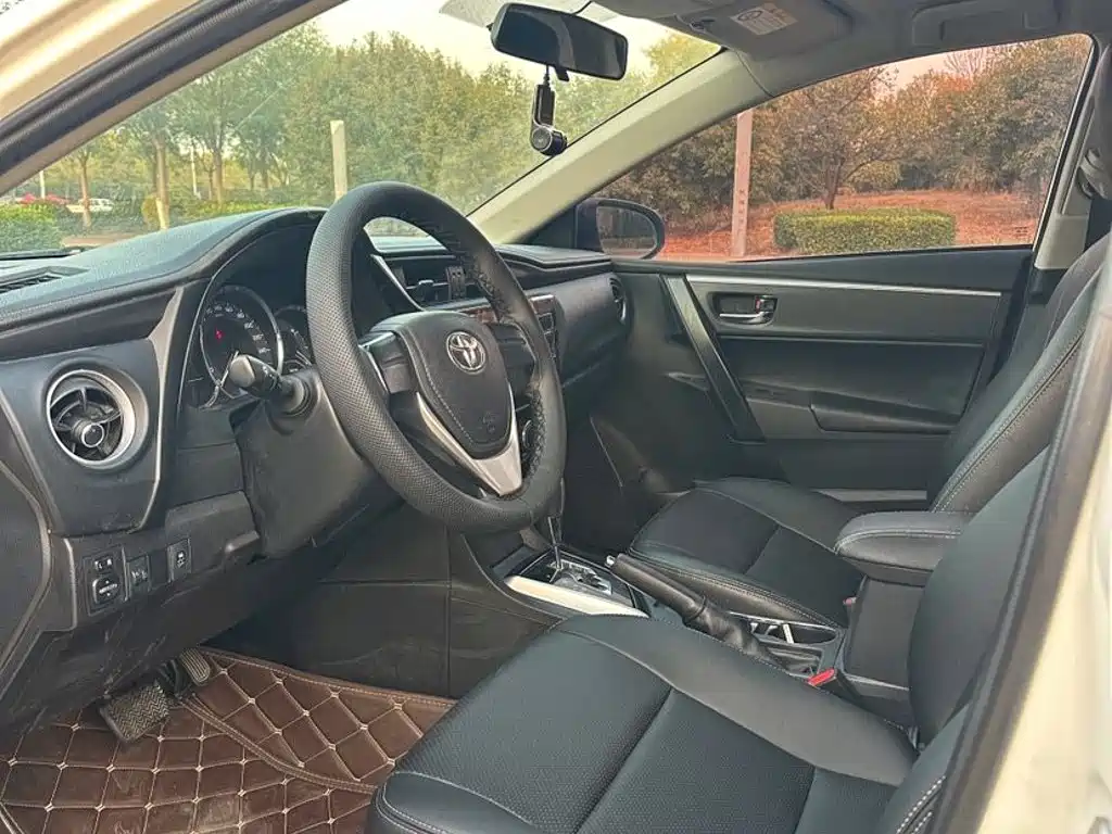 Toyota Corolla — миниатюра 8