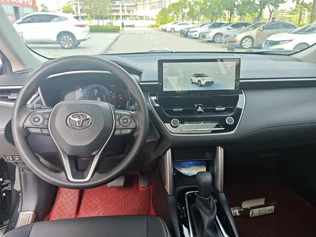 Toyota Frontlander — миниатюра 6