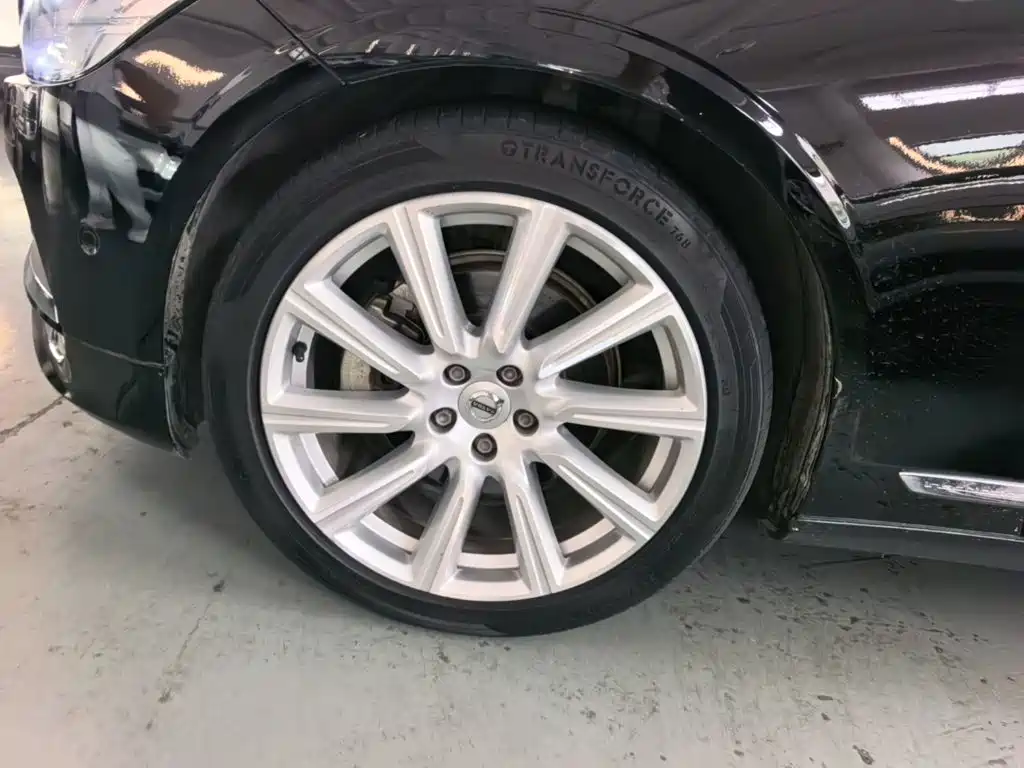 Volvo S90 — миниатюра 23