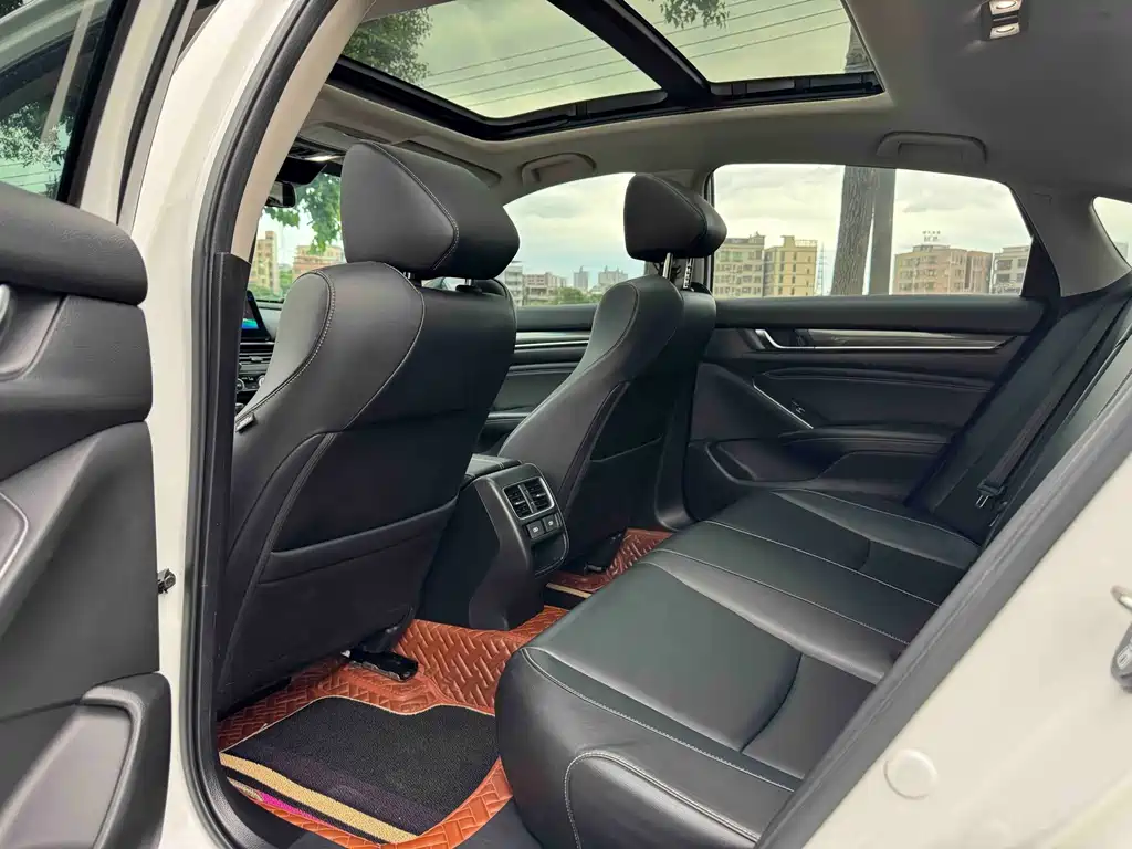 Honda Accord 2022 260TURBO Luxury