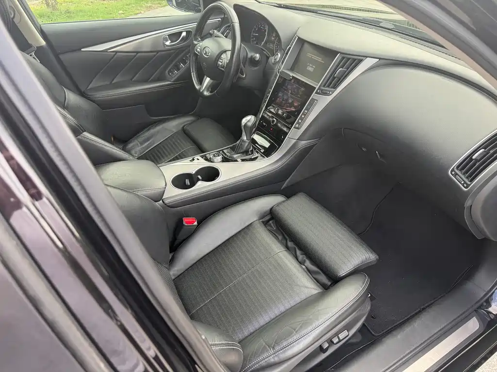 Infiniti Q50L — миниатюра 6