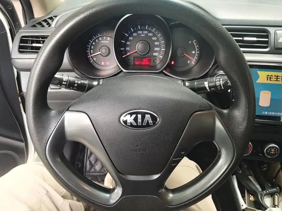 Kia K2 — миниатюра 15