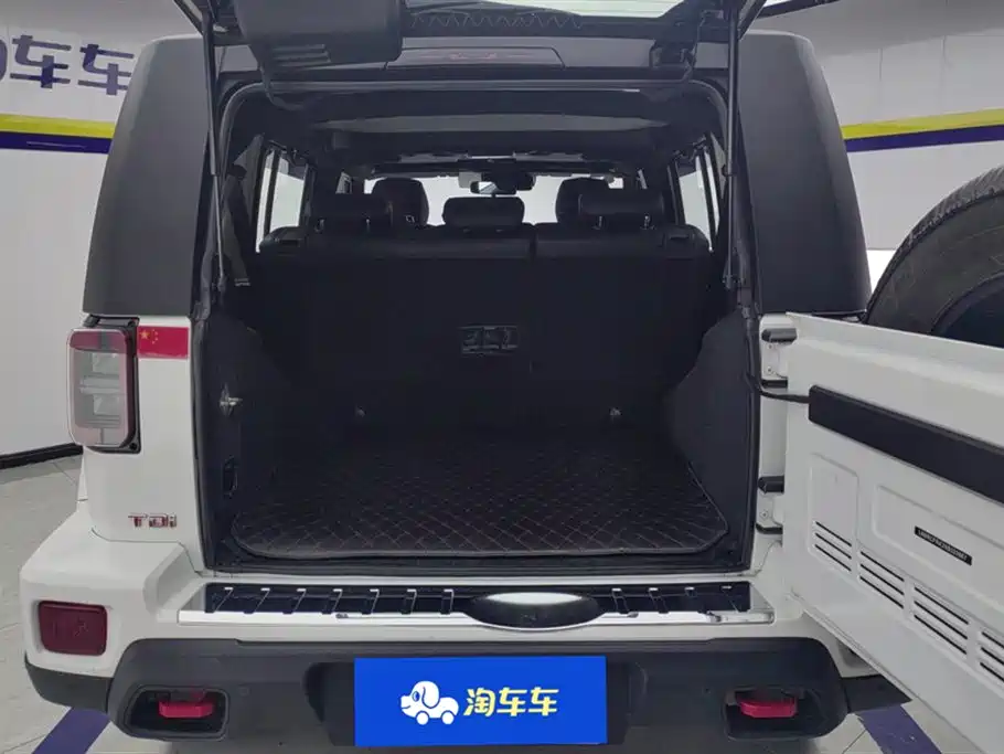 BEIJING OFF-ROAD BEIJING OFF ROAD BJ40