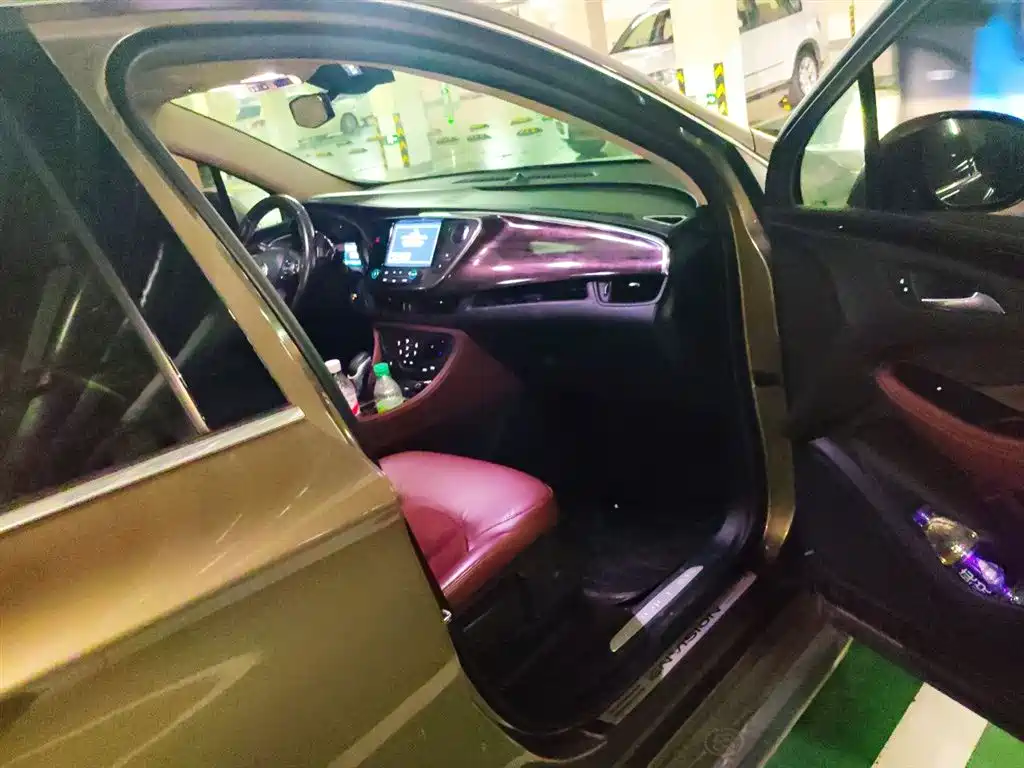 Buick Envision Plus — фотографии объявления, Фото 21