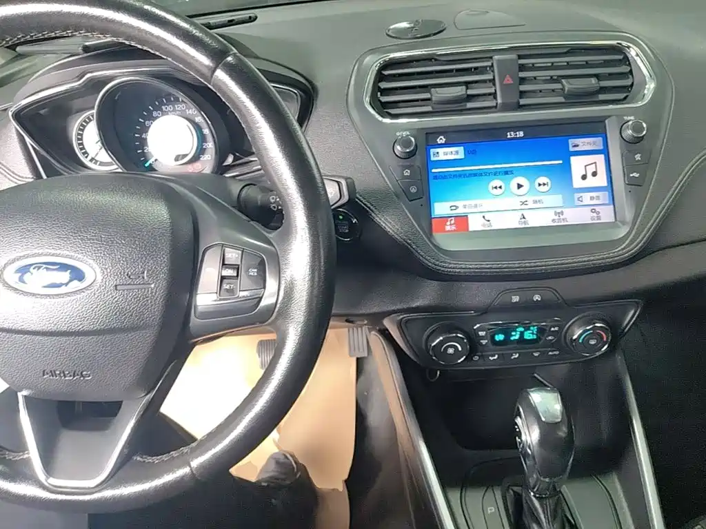 Ford Escort — миниатюра 10