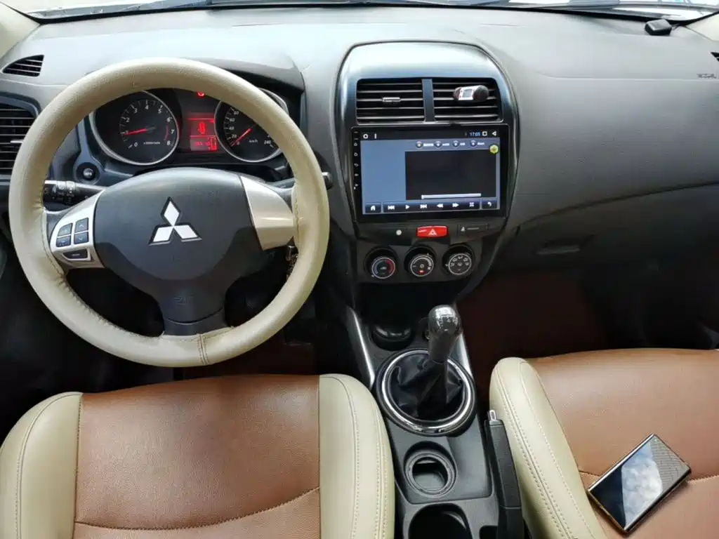 Mitsubishi ASX — миниатюра 10