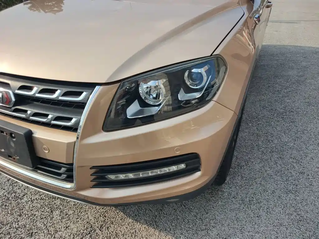Yema Mustang T70 — миниатюра 24