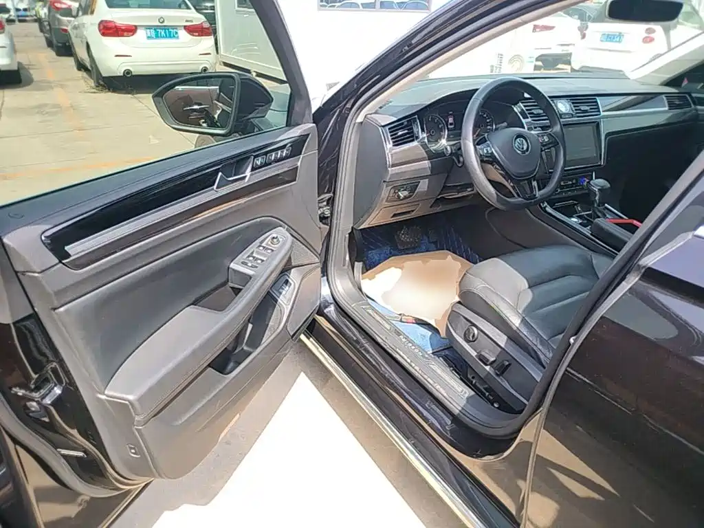 Volkswagen Phideon — миниатюра 16