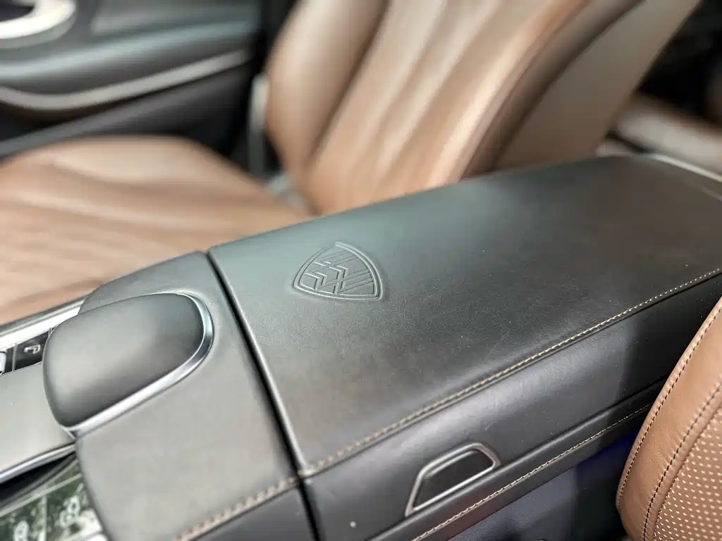 Mercedes-Benz S-Class — миниатюра 11