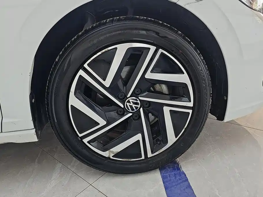 Volkswagen Sagitar — миниатюра 6