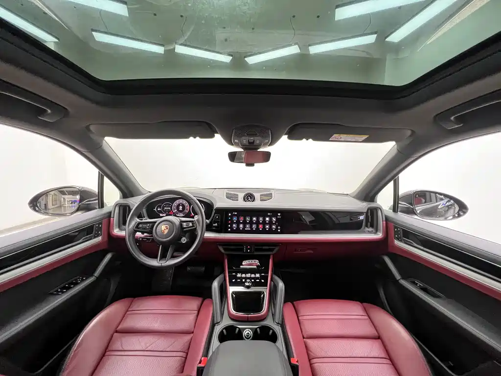Porsche Cayenne — миниатюра 23