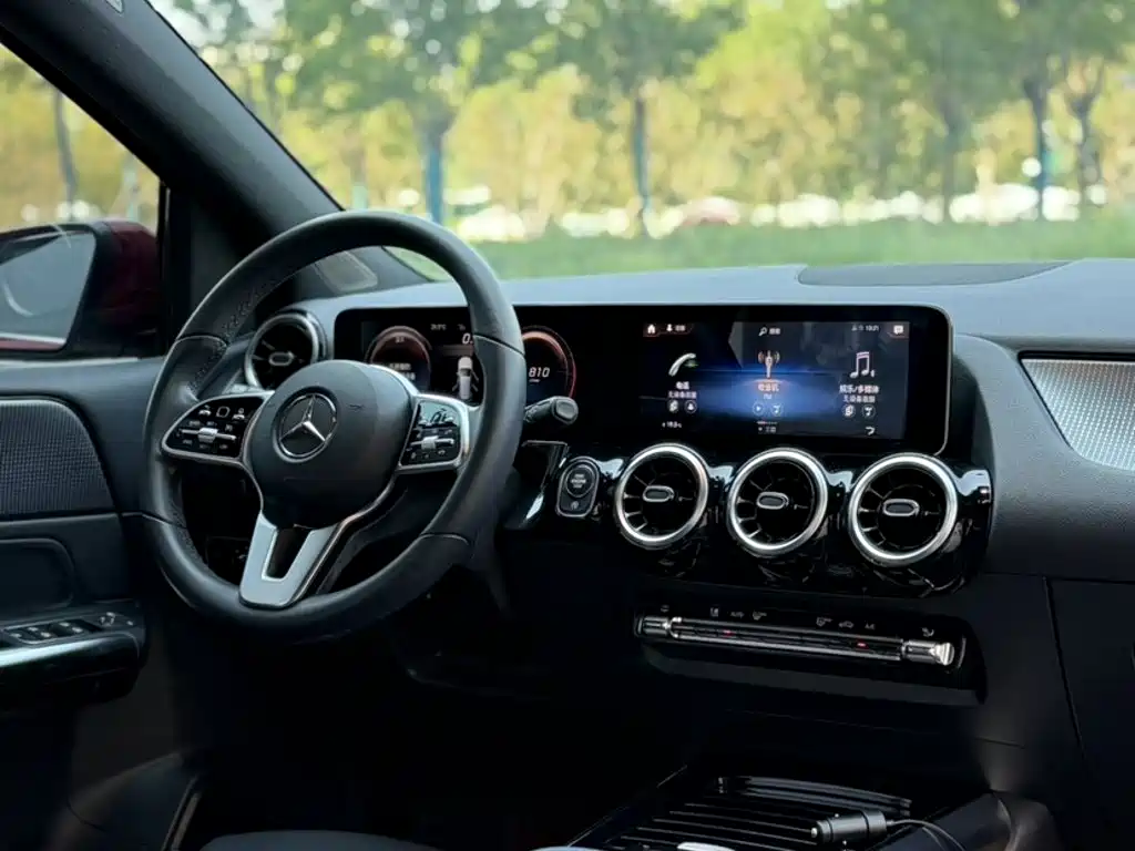 Mercedes-Benz B-Class — миниатюра 15
