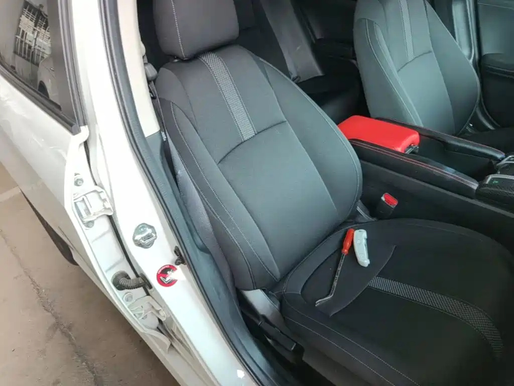 Honda Civic — миниатюра 25