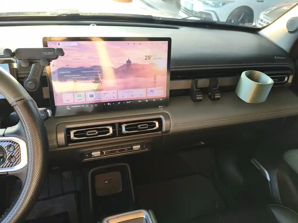 Baojun Yueye Plus — миниатюра 11