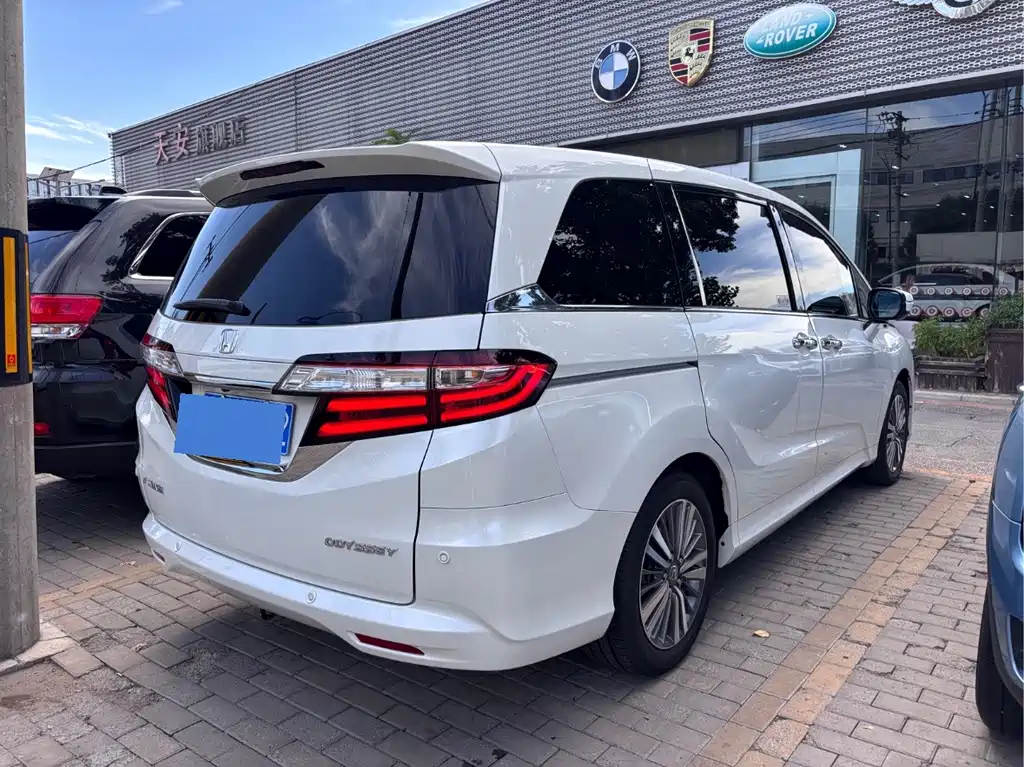 Honda Odyssey — миниатюра 17