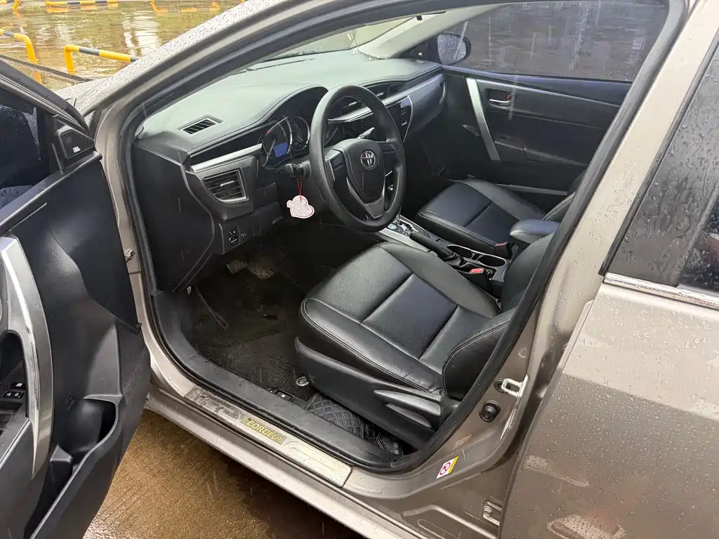 Toyota Corolla 2014 1.6L CVT GL