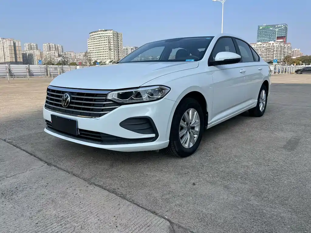 Купить Volkswagen Lavida