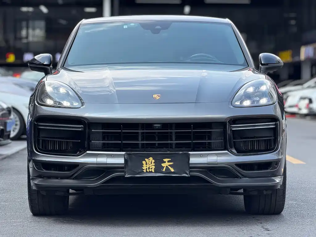 Porsche Cayenne — миниатюра 2
