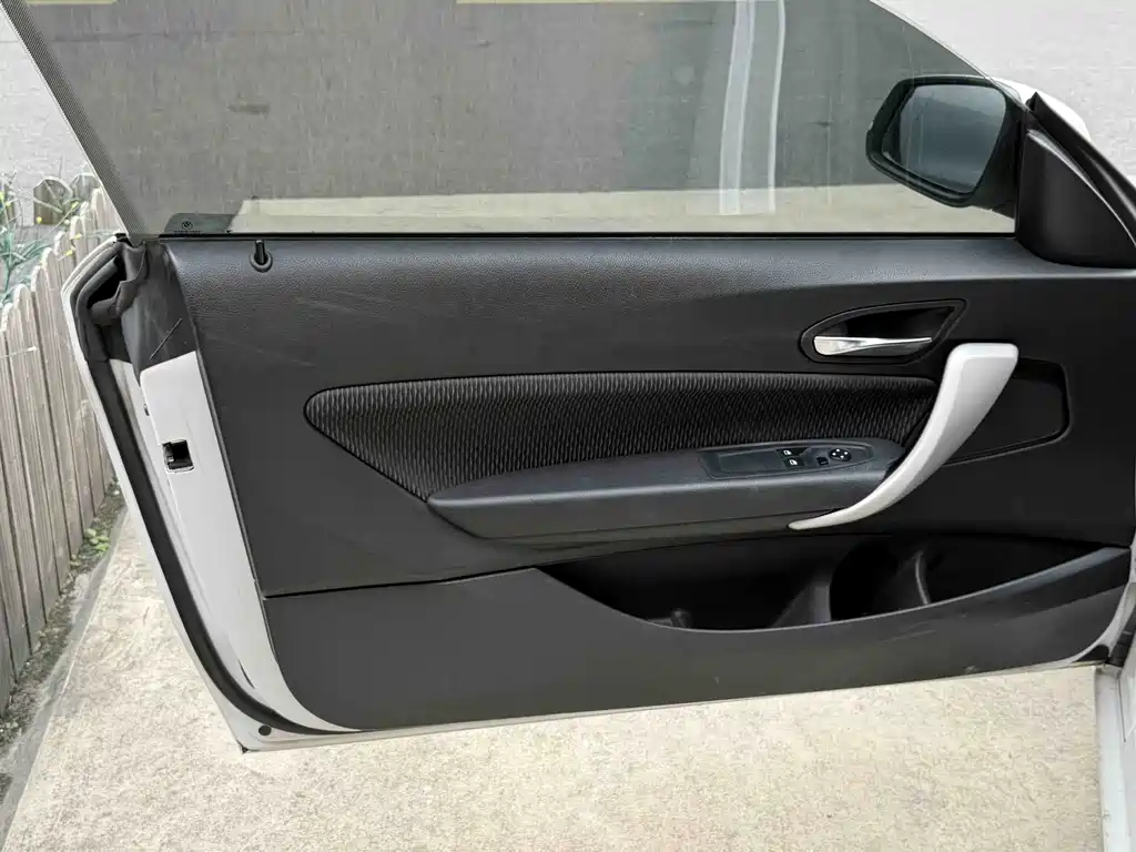 BMW 2 Series (Import) — миниатюра 5