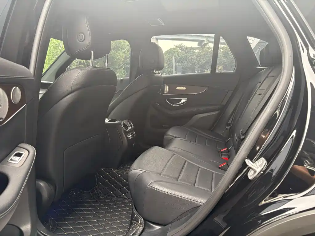 Mercedes-Benz GLC — миниатюра 15